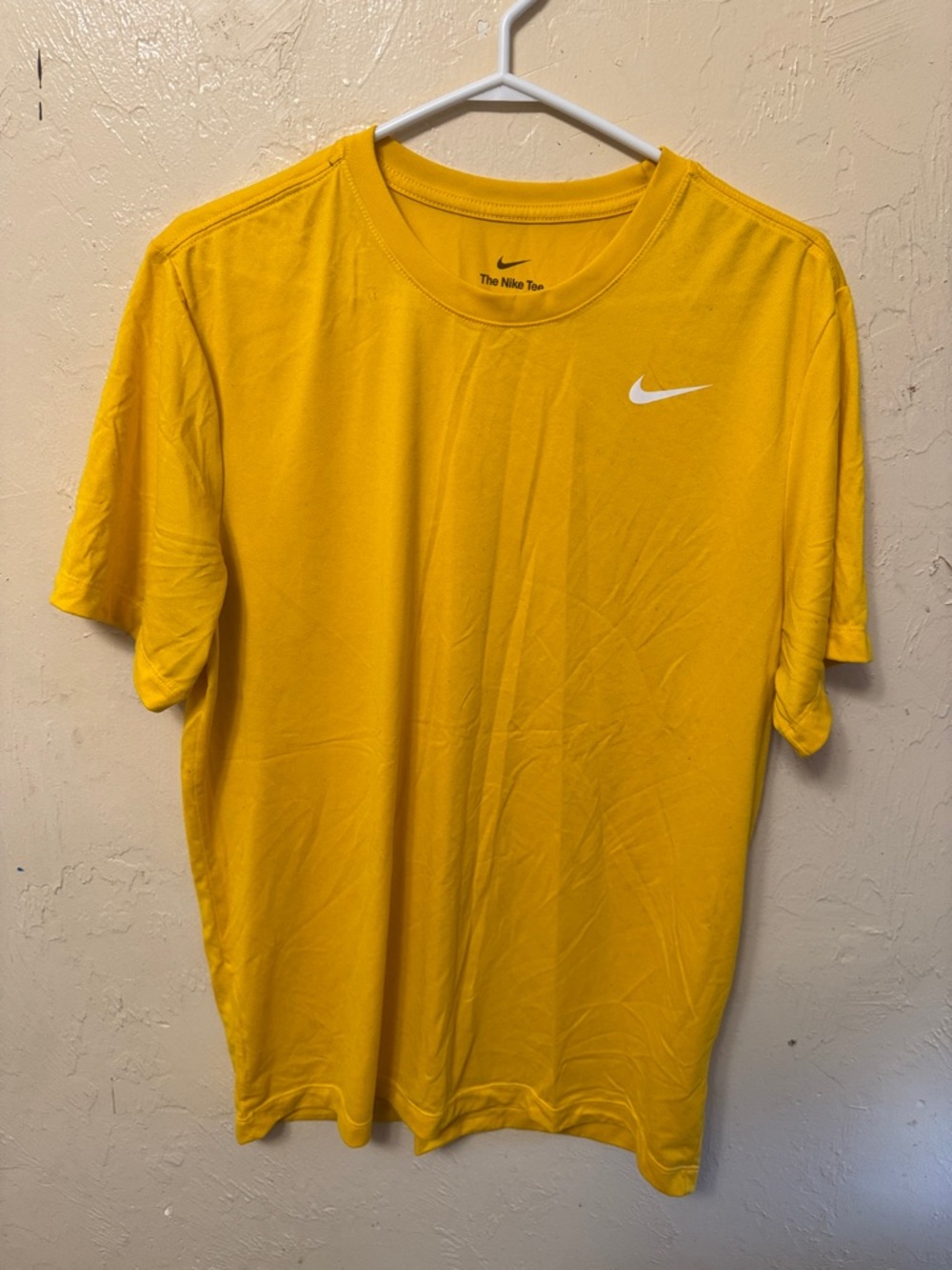 Nike Men’s Bright Yellow Performance Short Sleeve Tee